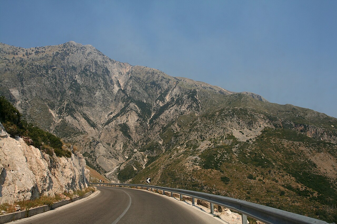 Llogara Geçidi