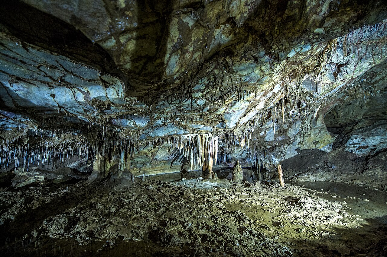 Tropfsteinhöhle Gadime
